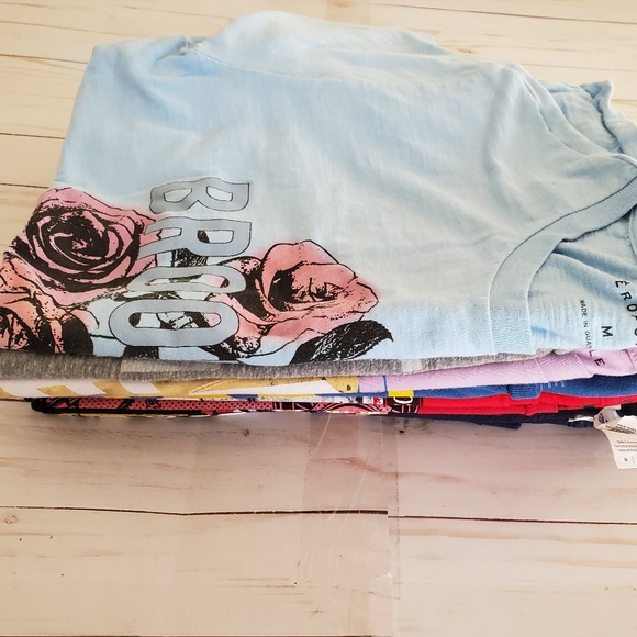 Various Tops - Mystery Box Not So Mystery Box Size M Tee Shirts